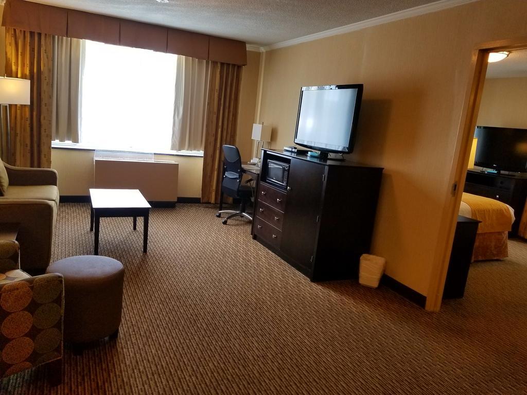 Best Western Watertown/Fort Drum Екстер'єр фото